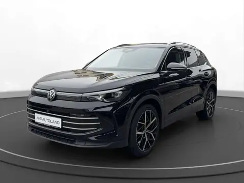 Used VOLKSWAGEN TIGUAN Petrol 2024 Ad 