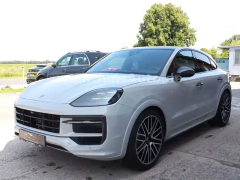 Used PORSCHE CAYENNE Petrol 2023 Ad 