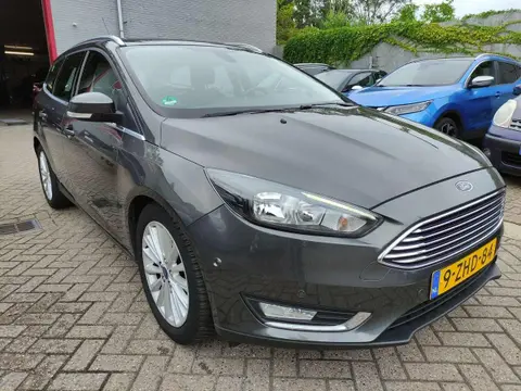 Annonce FORD FOCUS Essence 2015 d'occasion 