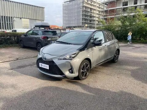 Used TOYOTA YARIS Hybrid 2018 Ad 