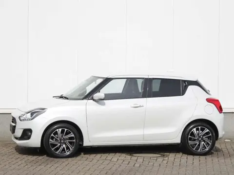 Used SUZUKI SWIFT Petrol 2021 Ad 