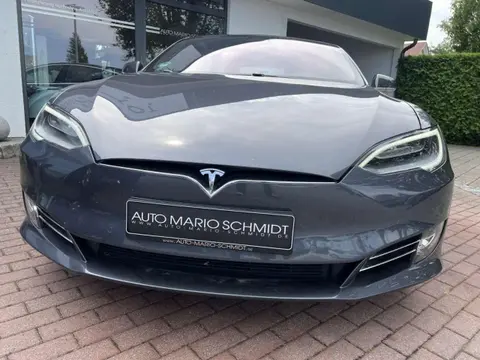 Used TESLA MODEL S Electric 2020 Ad 