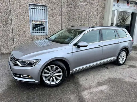 Used VOLKSWAGEN PASSAT Diesel 2019 Ad 