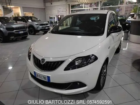 Used LANCIA YPSILON Hybrid 2023 Ad 