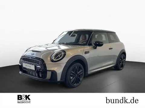 Annonce MINI COOPER Essence 2024 d'occasion Allemagne