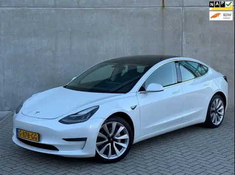 Used TESLA MODEL 3 Electric 2019 Ad 