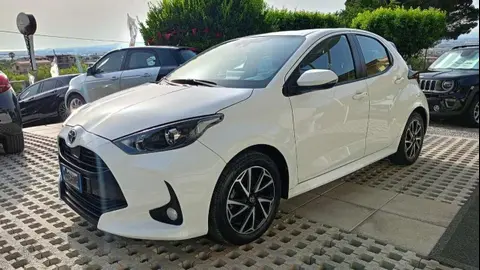 Used TOYOTA YARIS Hybrid 2022 Ad 