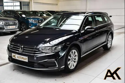 Used VOLKSWAGEN PASSAT Hybrid 2021 Ad 