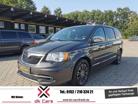 Used LANCIA VOYAGER Diesel 2015 Ad 