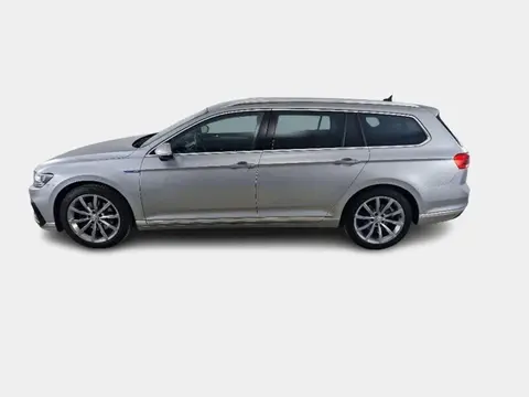 Used VOLKSWAGEN PASSAT Hybrid 2020 Ad 