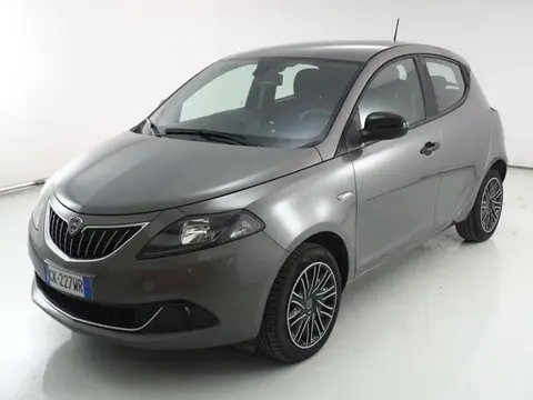 Used LANCIA YPSILON Hybrid 2022 Ad 