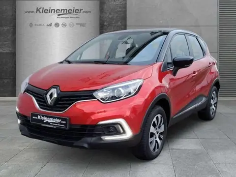 Used RENAULT CAPTUR Petrol 2017 Ad 