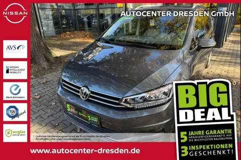 Used VOLKSWAGEN TOURAN Diesel 2019 Ad 