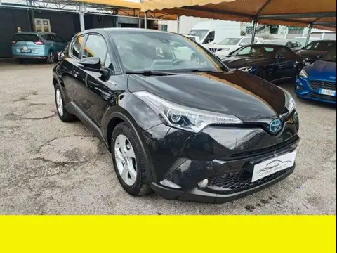 Used TOYOTA C-HR  2019 Ad 