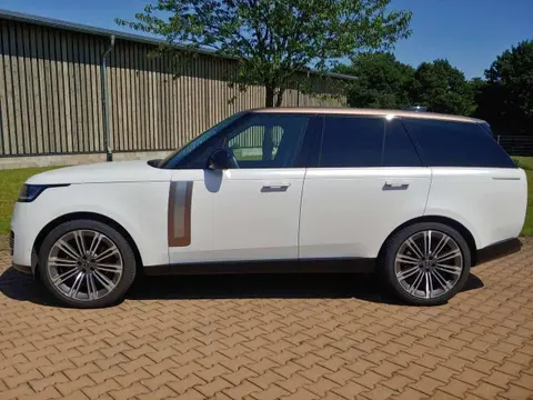 Used LAND ROVER RANGE ROVER Petrol 2024 Ad 