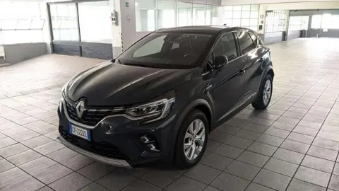 Used RENAULT CAPTUR Petrol 2021 Ad 