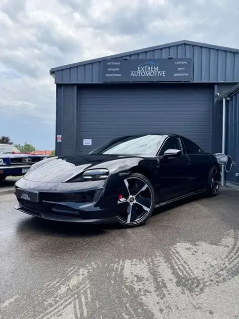 Used PORSCHE TAYCAN Electric 2020 Ad 