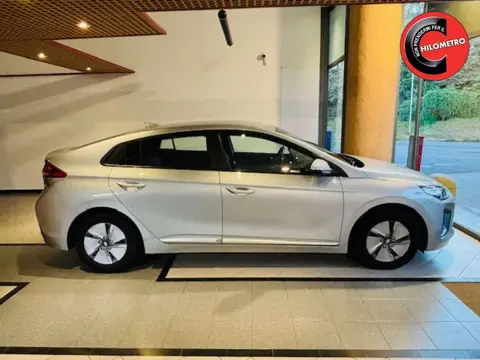 Used HYUNDAI IONIQ Hybrid 2022 Ad 