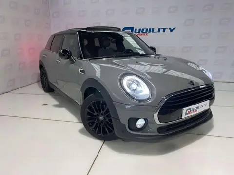 Used MINI COOPER Diesel 2019 Ad Belgium