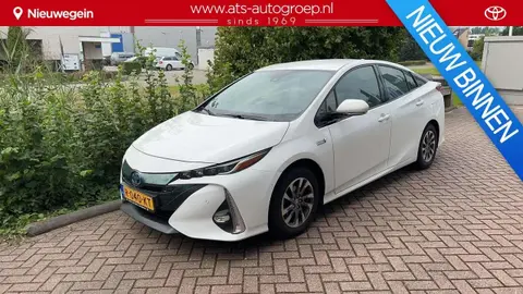 Used TOYOTA PRIUS Hybrid 2019 Ad 