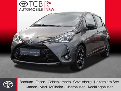 Used TOYOTA YARIS Hybrid 2019 Ad 