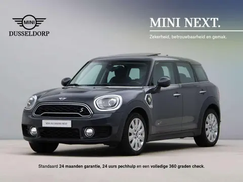 Used MINI COOPER Hybrid 2019 Ad 