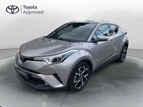 Used TOYOTA C-HR Hybrid 2019 Ad 