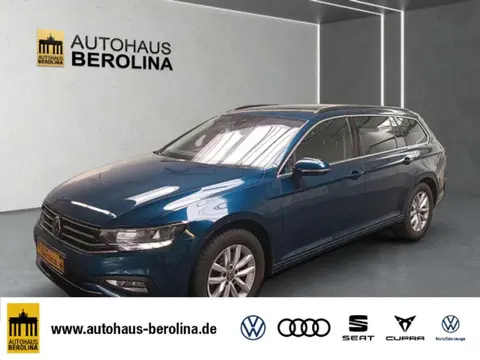 Used VOLKSWAGEN PASSAT Petrol 2022 Ad 