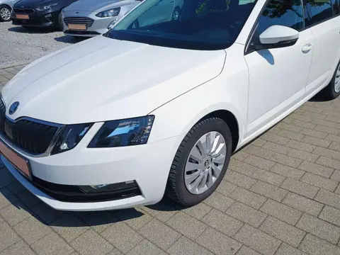 Annonce SKODA OCTAVIA Essence 2019 d'occasion 