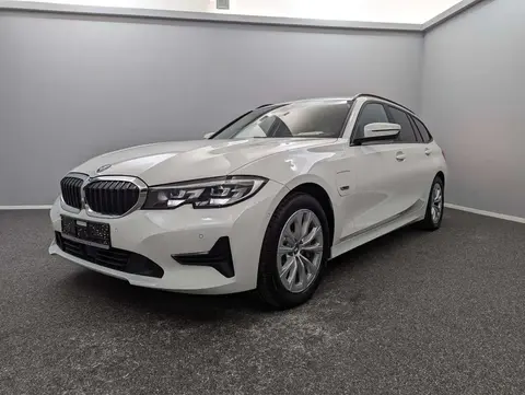 Used BMW SERIE 3 Hybrid 2022 Ad 