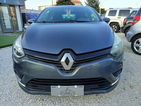 Used RENAULT CLIO Petrol 2017 Ad 