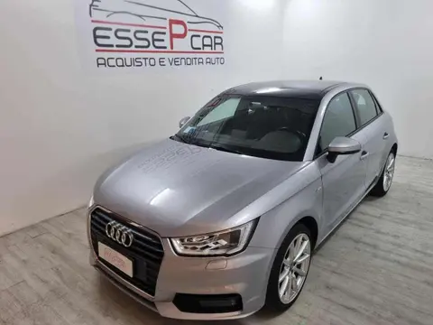 Annonce AUDI A1 Essence 2015 d'occasion 