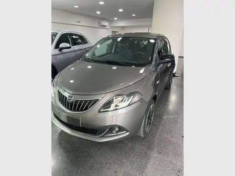 Used LANCIA YPSILON Hybrid 2023 Ad 