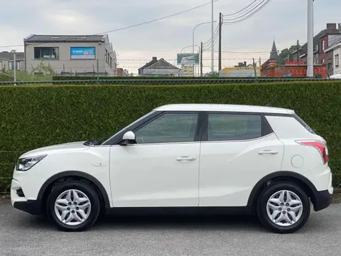 Annonce SSANGYONG TIVOLI Essence 2017 d'occasion 