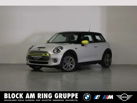 Used MINI COOPER  2021 Ad 