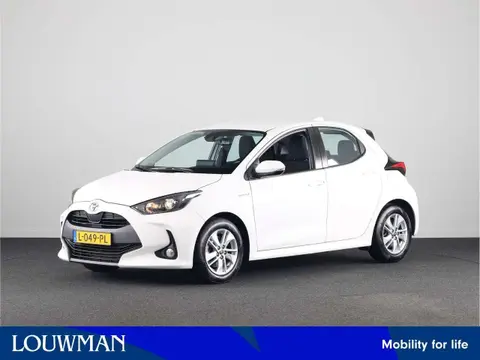 Used TOYOTA YARIS Hybrid 2021 Ad 