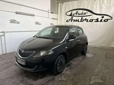 Used LANCIA YPSILON Hybrid 2022 Ad 