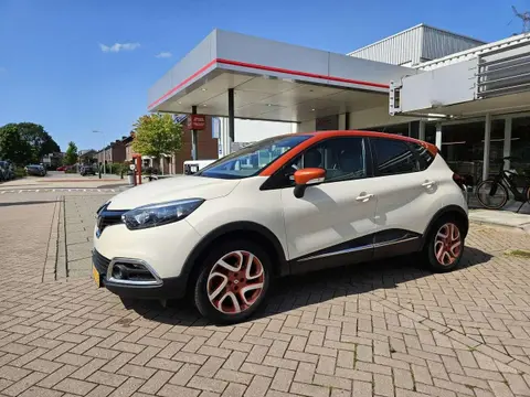 Used RENAULT CAPTUR Petrol 2014 Ad 