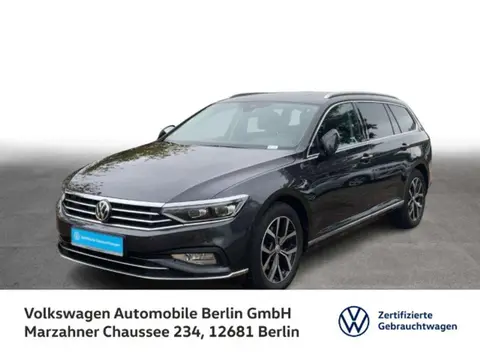 Used VOLKSWAGEN PASSAT Petrol 2020 Ad 