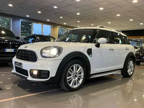 Used MINI COOPER Diesel 2019 Ad 