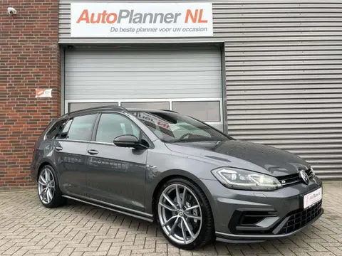 Used VOLKSWAGEN GOLF Petrol 2020 Ad 