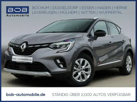 Used RENAULT CAPTUR Hybrid 2022 Ad 