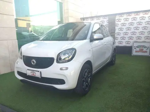 Annonce SMART FORFOUR Essence 2017 d'occasion 