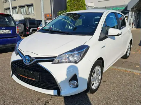 Used TOYOTA YARIS Hybrid 2016 Ad 