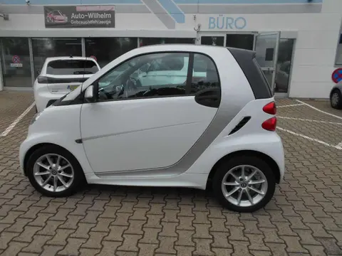 Used SMART FORTWO Petrol 2014 Ad 