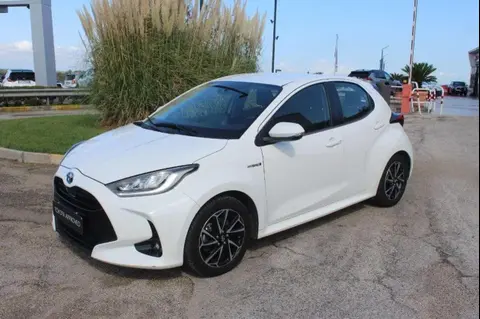 Used TOYOTA YARIS Hybrid 2020 Ad 