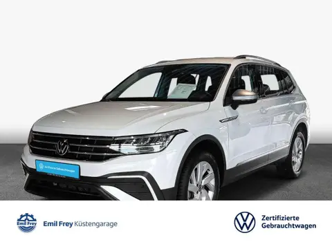 Used VOLKSWAGEN TIGUAN Petrol 2023 Ad 