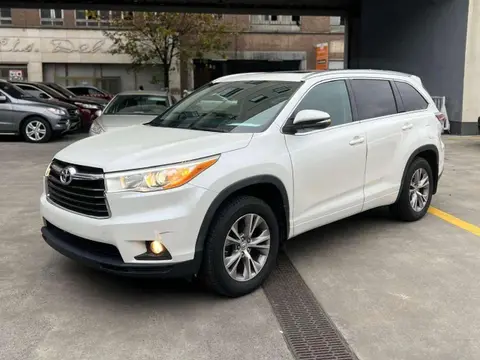 Annonce TOYOTA HIGHLANDER Essence 2014 d'occasion 