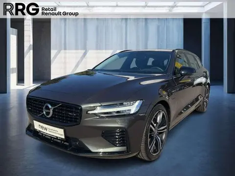 Used VOLVO V60 Hybrid 2021 Ad 