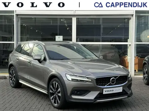 Used VOLVO V60 Petrol 2020 Ad 